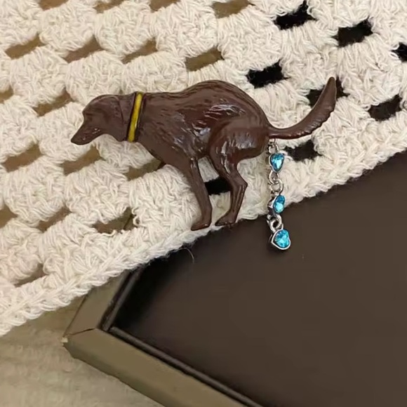 Pooping Dog Brooch with Blue Accents - Picture 5 of 7